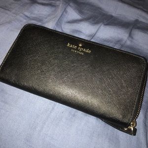 Kate Spade Wallet ♠️